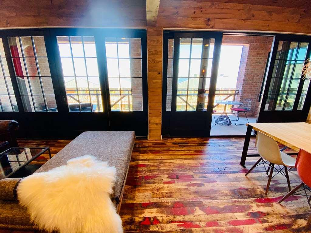 Cotton Court Hotel, By Valencia Hotel Collection Lubbock Quarto foto
