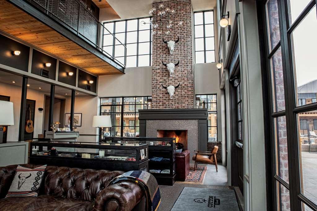 Cotton Court Hotel, By Valencia Hotel Collection Lubbock Interior foto